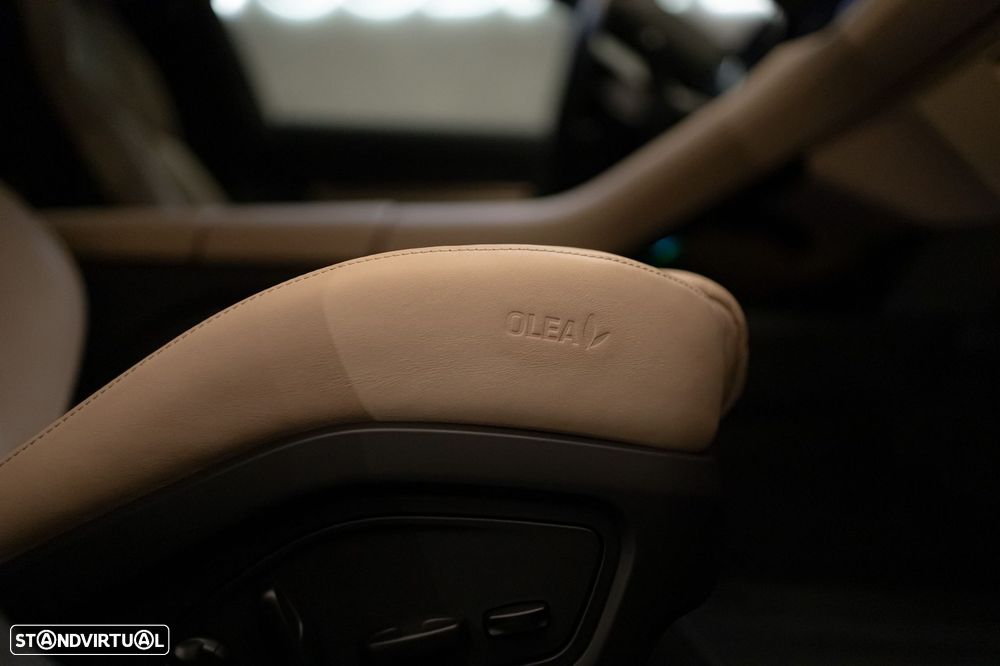 Porsche Taycan Turbo - 15