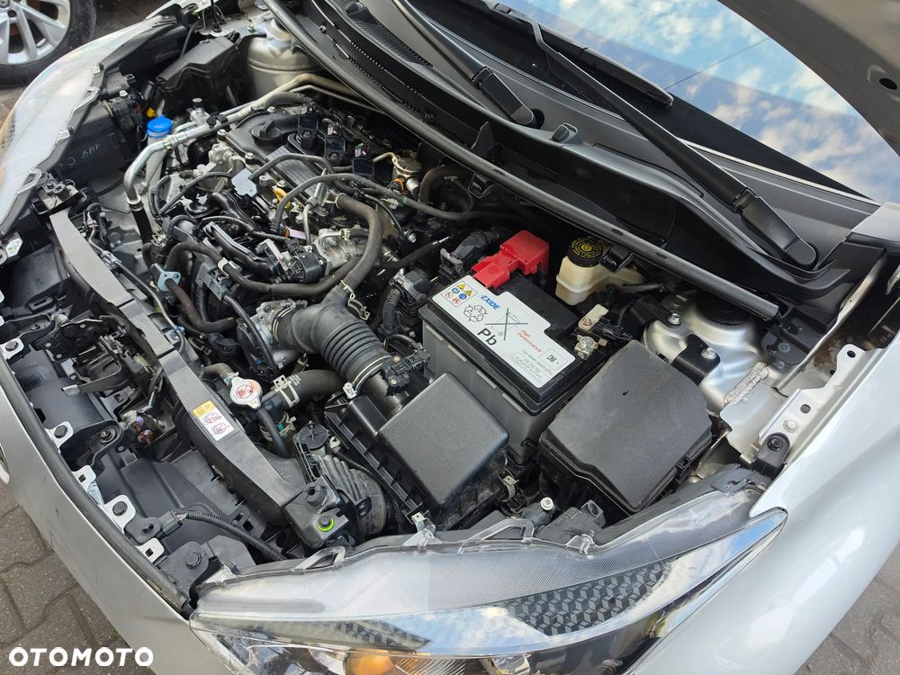 Toyota Yaris 1.5 VVT-i Comfort - 23