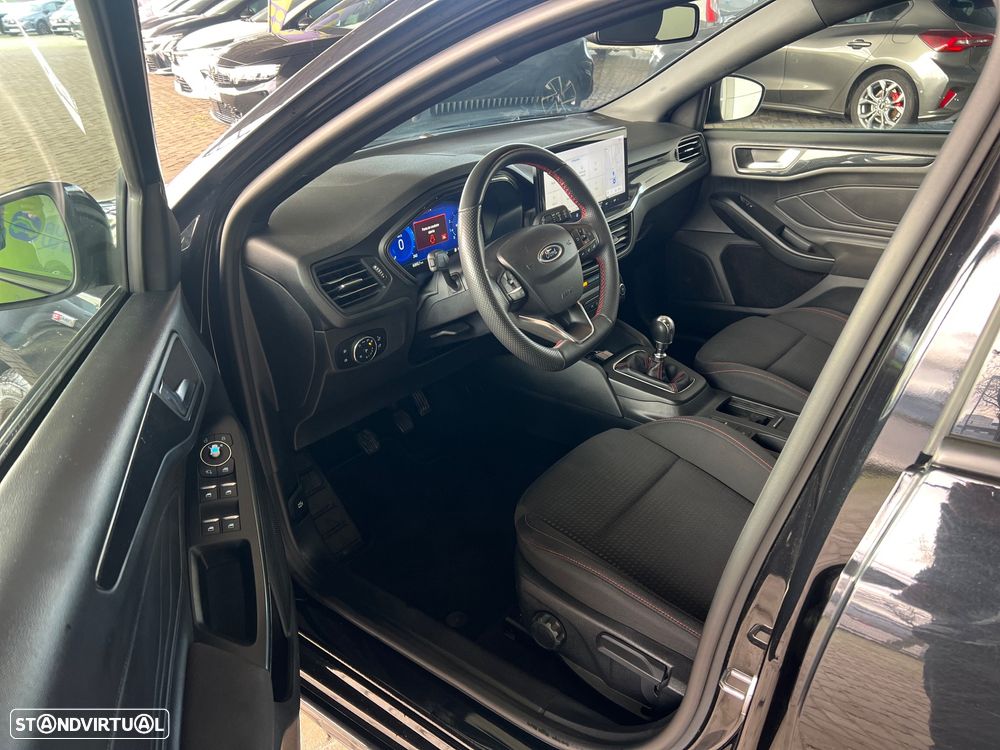Ford Focus SW 1.0 EcoBoost MHEV ST-Line X - 5