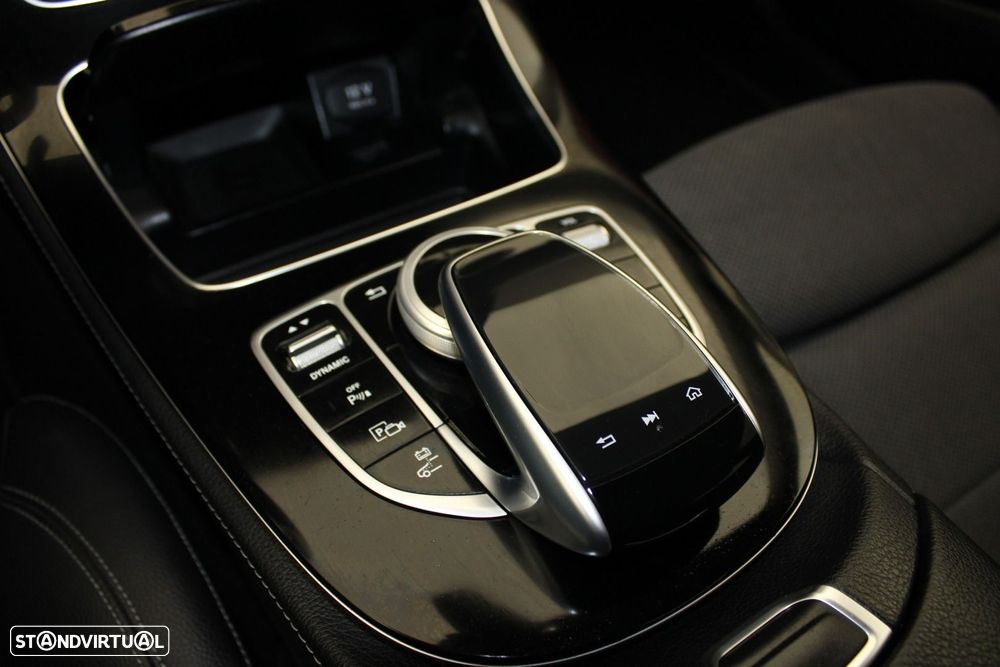 Mercedes-Benz E 300 de Avantgarde - 27