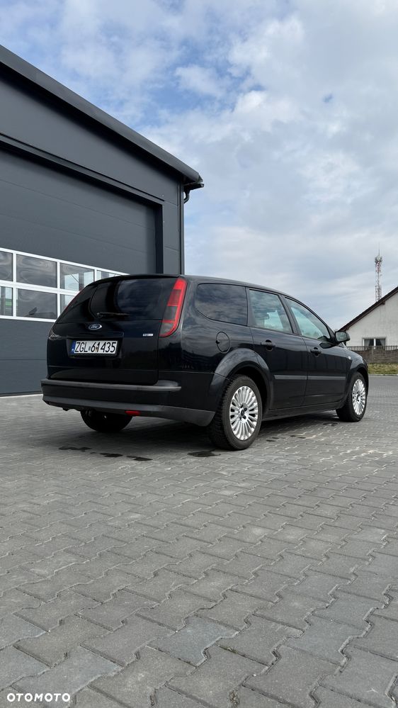 Ford Focus 1.6 TDCi Trend - 16