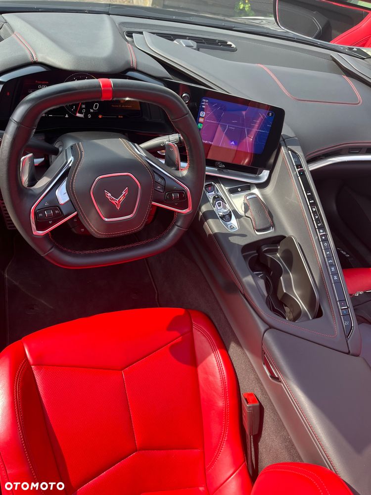 Chevrolet Corvette - 15