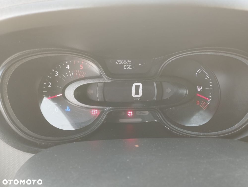 Renault Trafic Chłodnia 125KM 2 zasilania chłodni - 15