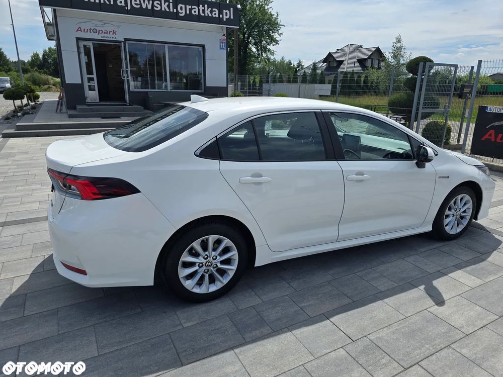 Toyota Corolla - 17