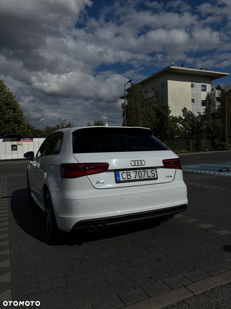 Audi A3 3-drzwiowe 1.4 TFSI S line Sportpaket - 4