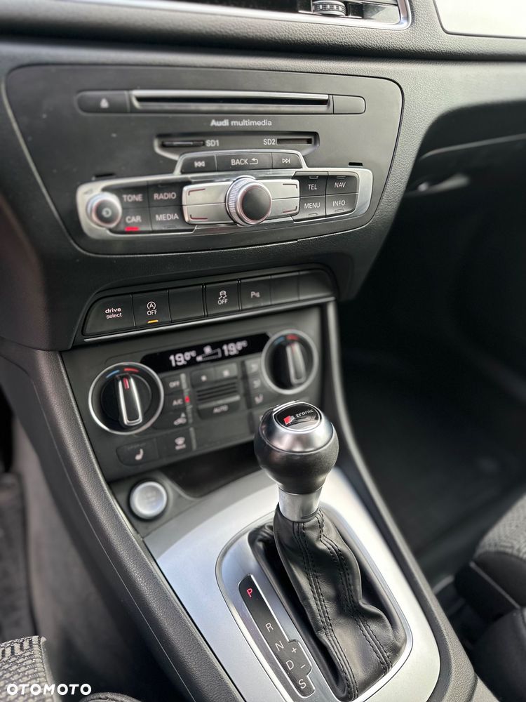 Audi Q3 1.4 TFSI Sport S tronic - 18