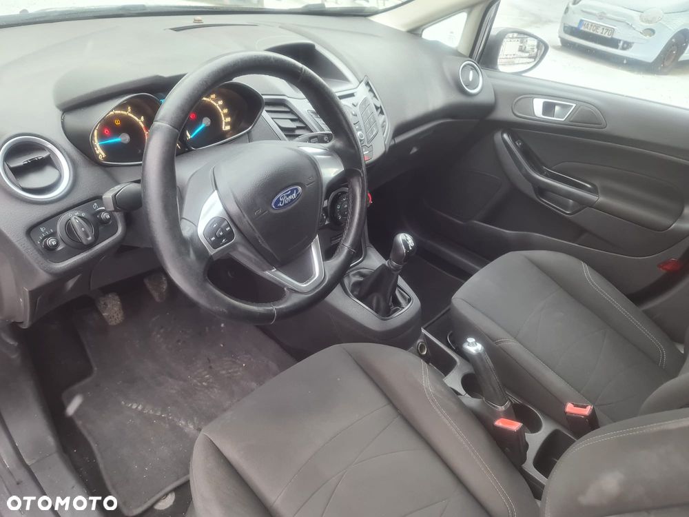 Ford Fiesta 1.25 Trend EU5 - 6