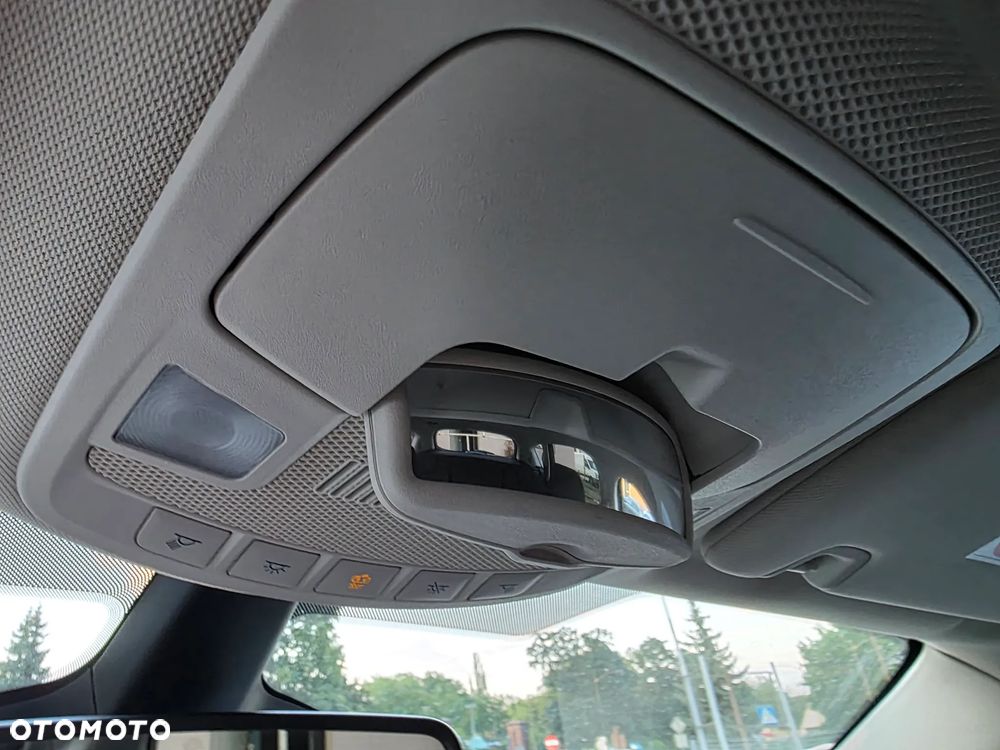 Ford S-Max 2.0 TDCi Titanium PowerShift - 25