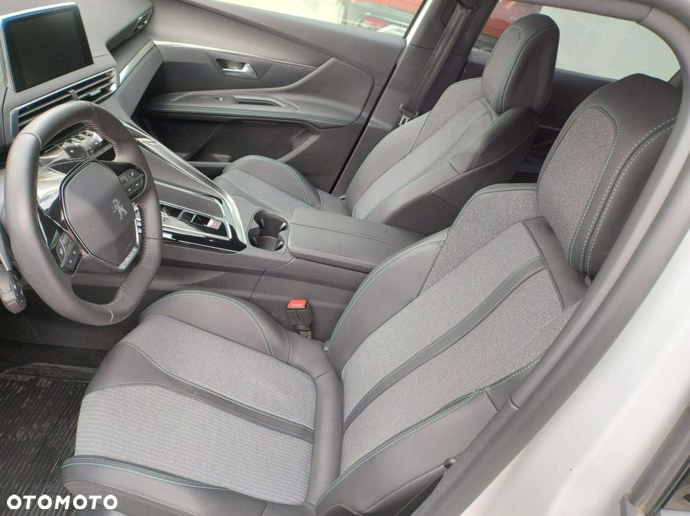 Peugeot 3008 - 9