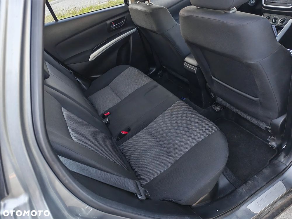 Suzuki SX4 S-Cross 1.6 VVT 4x2 Comfort - 22