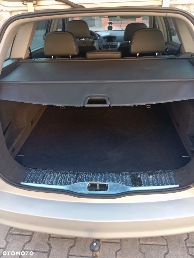 Opel Astra 1.6 - 10