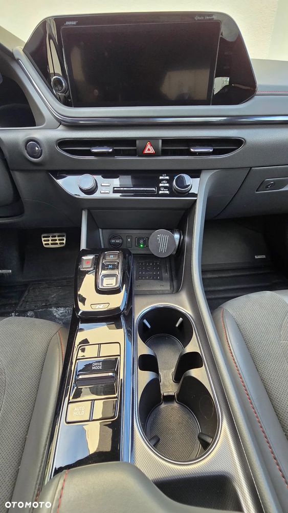Hyundai Sonata - 21