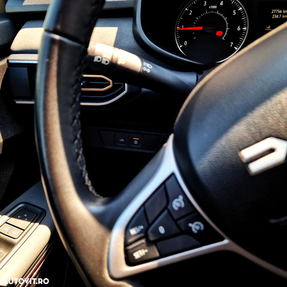Dacia Sandero Stepway ECO-G 100 MT6 Extreme - 19