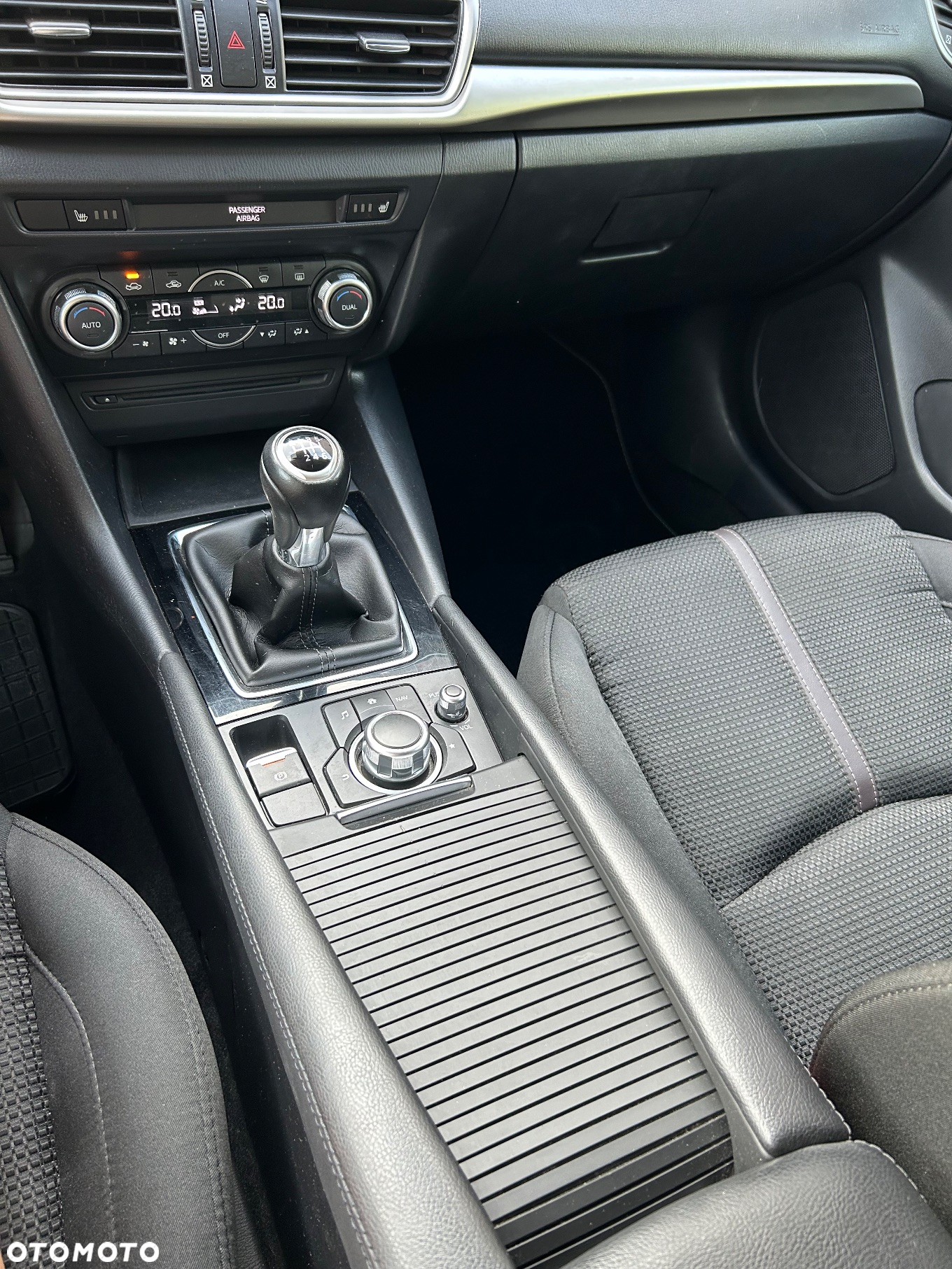 Mazda 3 SKYACTIV-G 120 Exclusive-Line - 22
