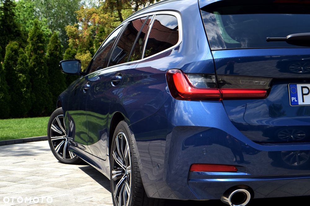 BMW Seria 3 320d xDrive Luxury Line sport - 9