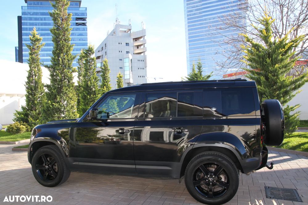 Land Rover Defender 110 3.0D 250 MHEV Hard Top X-Dynamic SE - 16