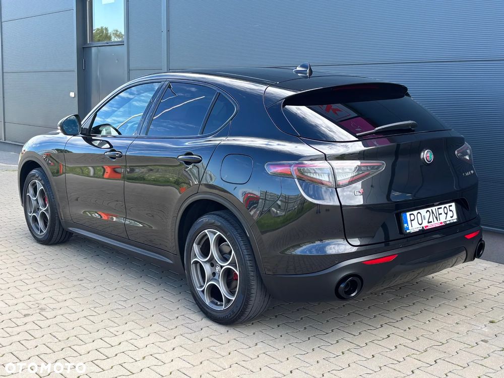 Alfa Romeo Stelvio 2.2 JTDM Executive Q4 - 6