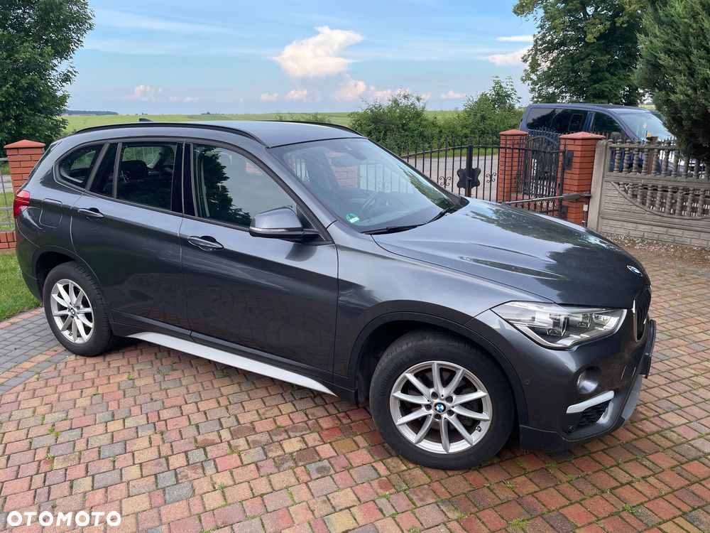BMW X1 sDrive18d - 9