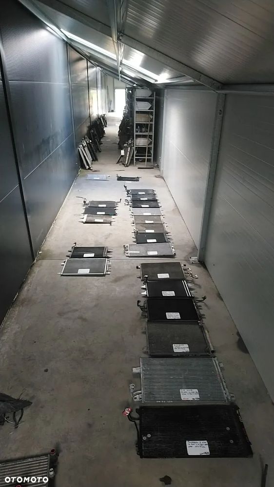 VW AUDI SEAT SKODA MAN CHŁODNICA WODY AUKCJA NR2 - 1