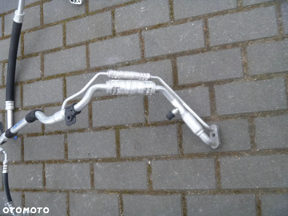 PRZEWÓD KLIMATYZACJI 97775J7500 HYUNDAI i30 III KIA CEED III - 2