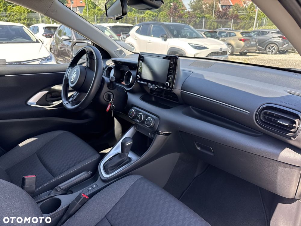 Toyota Yaris 1.5 Comfort CVT - 9
