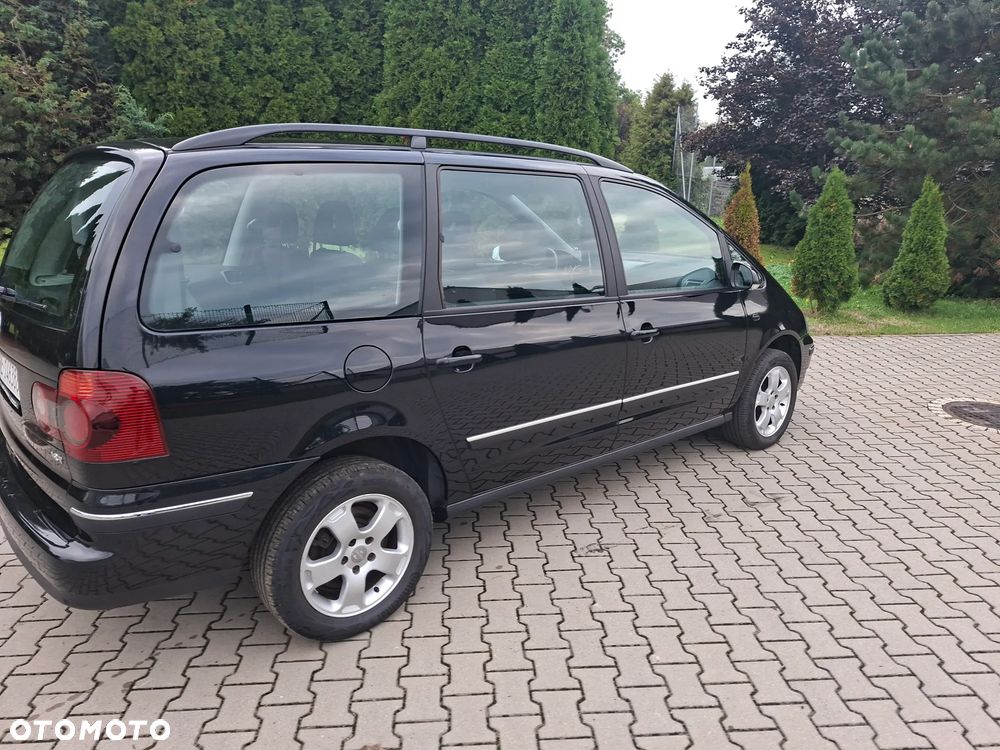 Volkswagen Sharan 1.8T Comfortline - 4