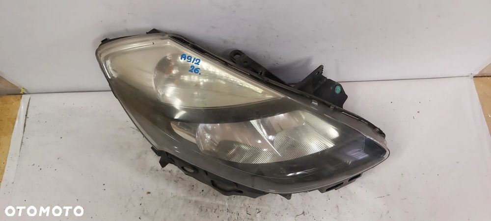 .  PRZOD PRZEDNIA LAMPA PRAWA RENAULT CLIO 3 LIFT - 2