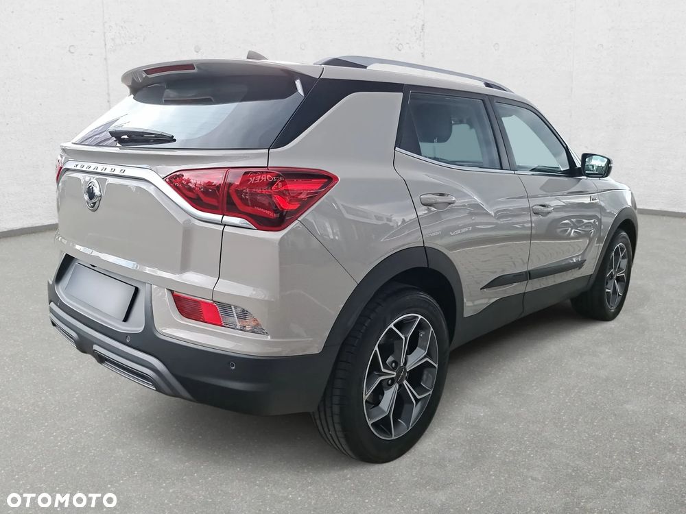 KG Mobility Korando 2024 photo 5