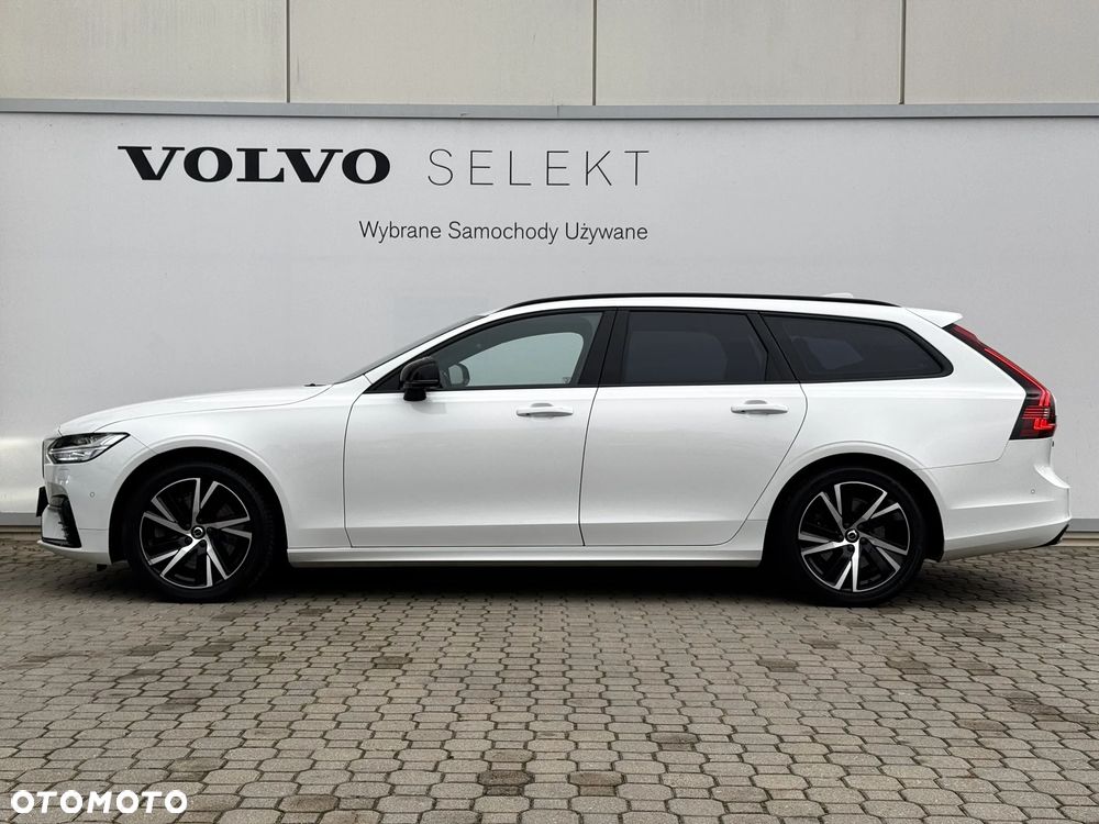 Volvo V90 B4 B R-Design - 4