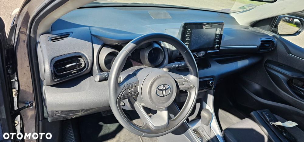 Toyota Yaris 116 1.5 VVT-i Comfort - 9