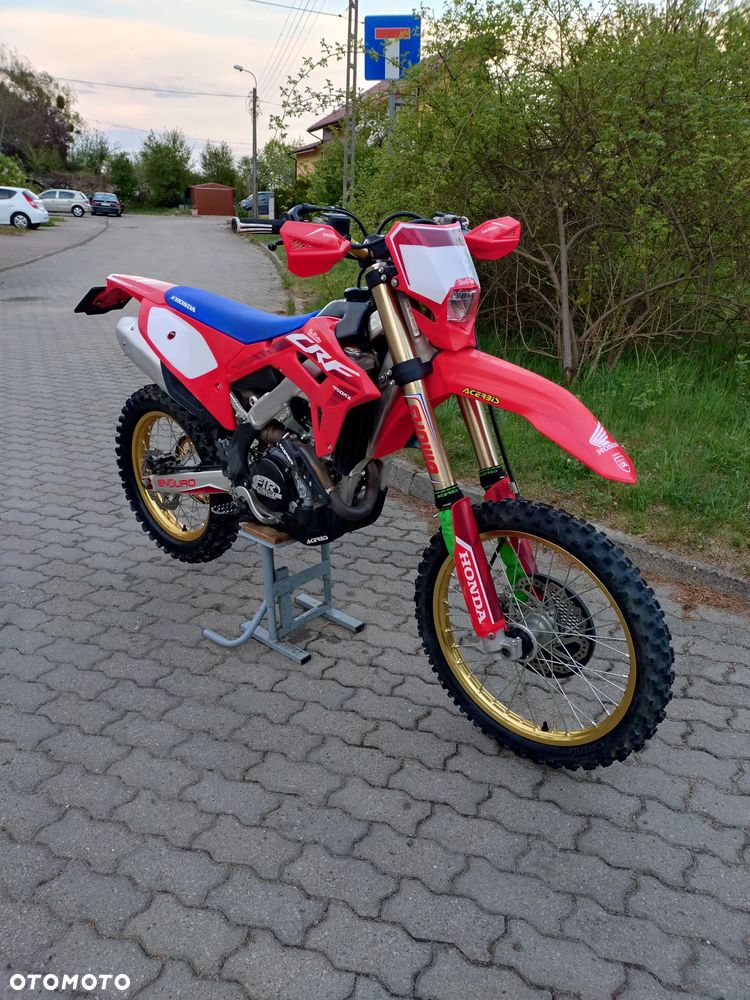 Honda CRF - 7