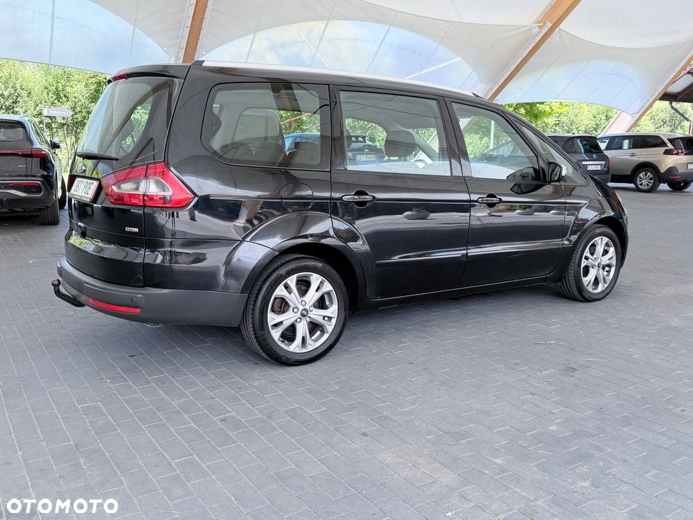 Ford Galaxy 2.0 TDCi Ghia - 14