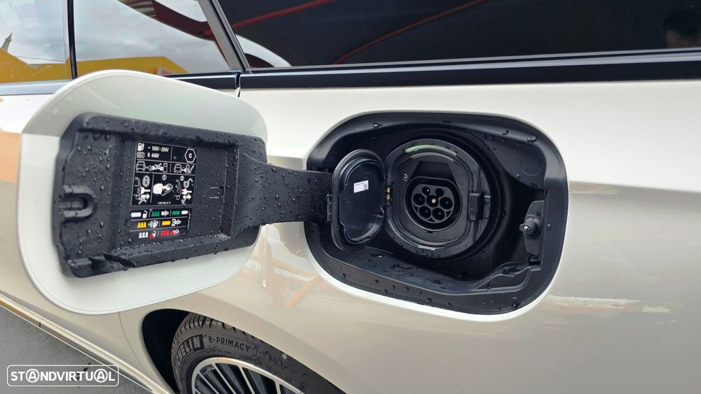 Mercedes-Benz E 300 - 41