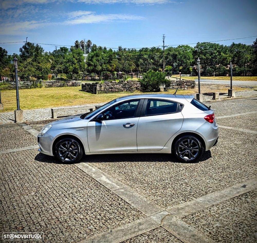 Alfa Romeo Giulietta 1.6 JTDM 16V Sport - 3