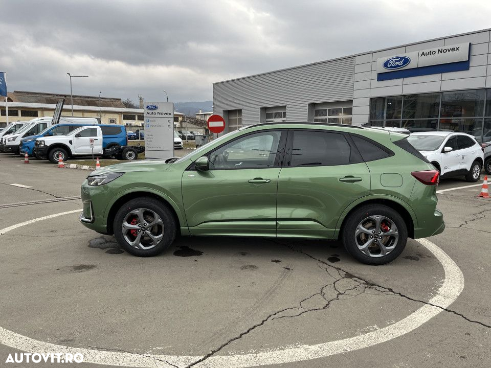 Ford Kuga - 2