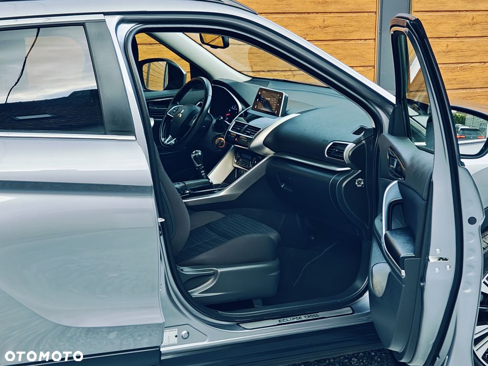 Mitsubishi Eclipse Cross 1.5 T-MIVEC ClearTec 2WD Diamant Edition - 19