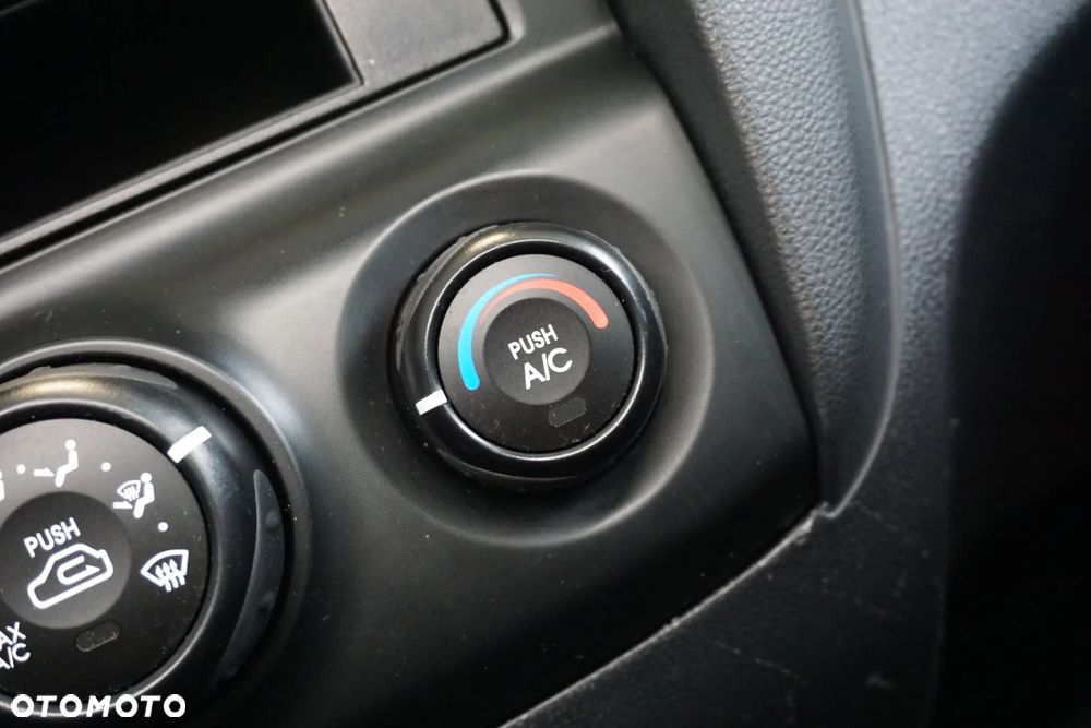 Kia Sportage 2.0 2WD EX - 38