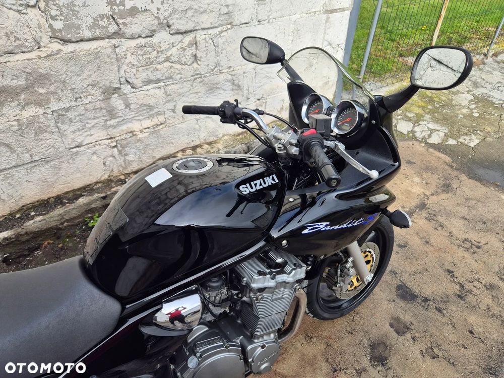 Suzuki Bandit - 9