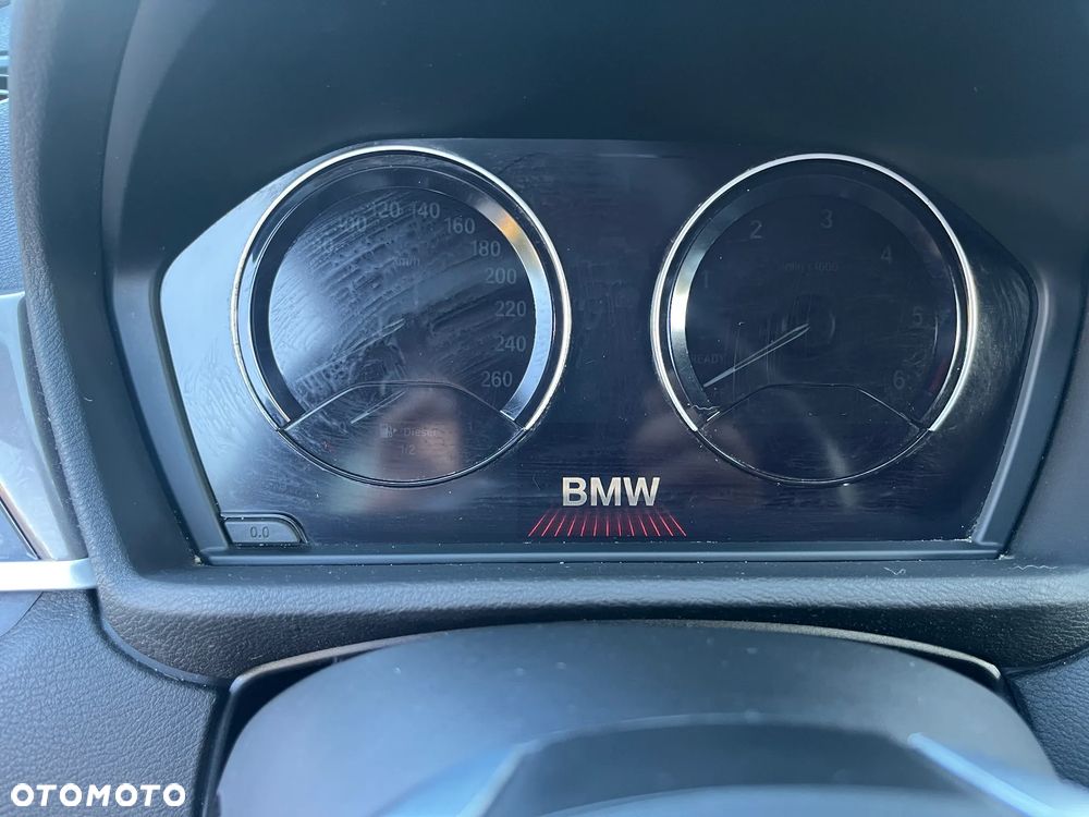 BMW X1 sDrive18d sport - 26