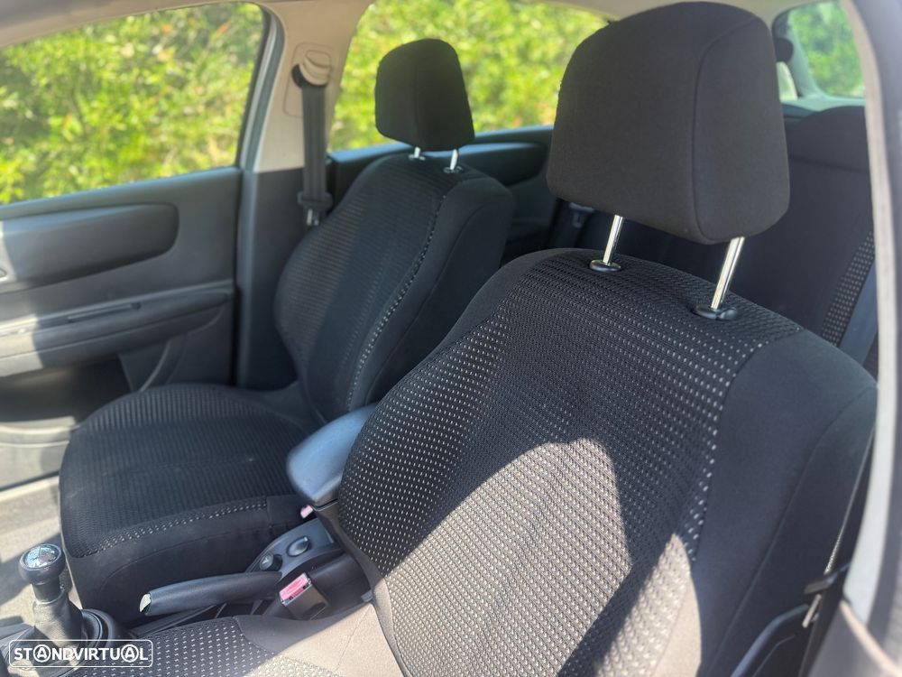 Citroën C4 1.6 HDi SX Airdream - 12