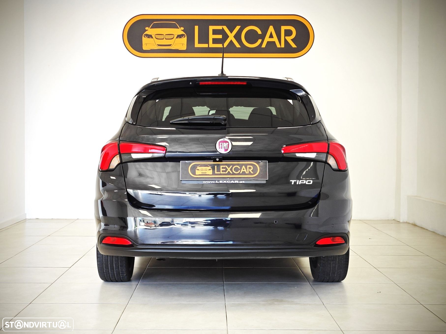 Fiat Tipo Station Wagon 1.6 M-Jet Lounge Tech J17 DCT - 22