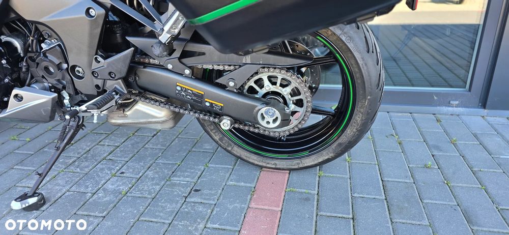 Kawasaki Ninja 1000 SX - 41