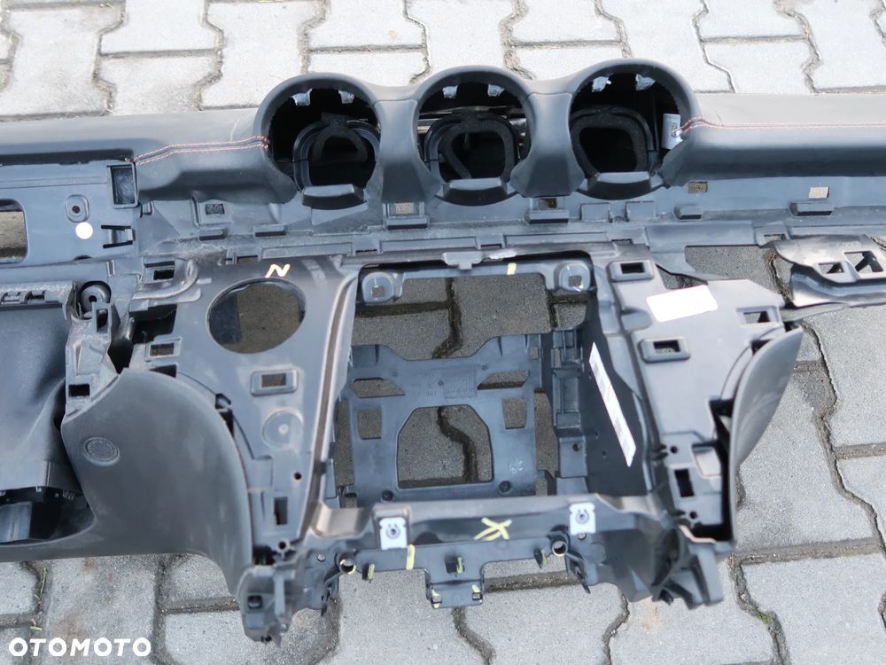 deska rozdzielcza kokpit Mercedes w206 C klasa - 4