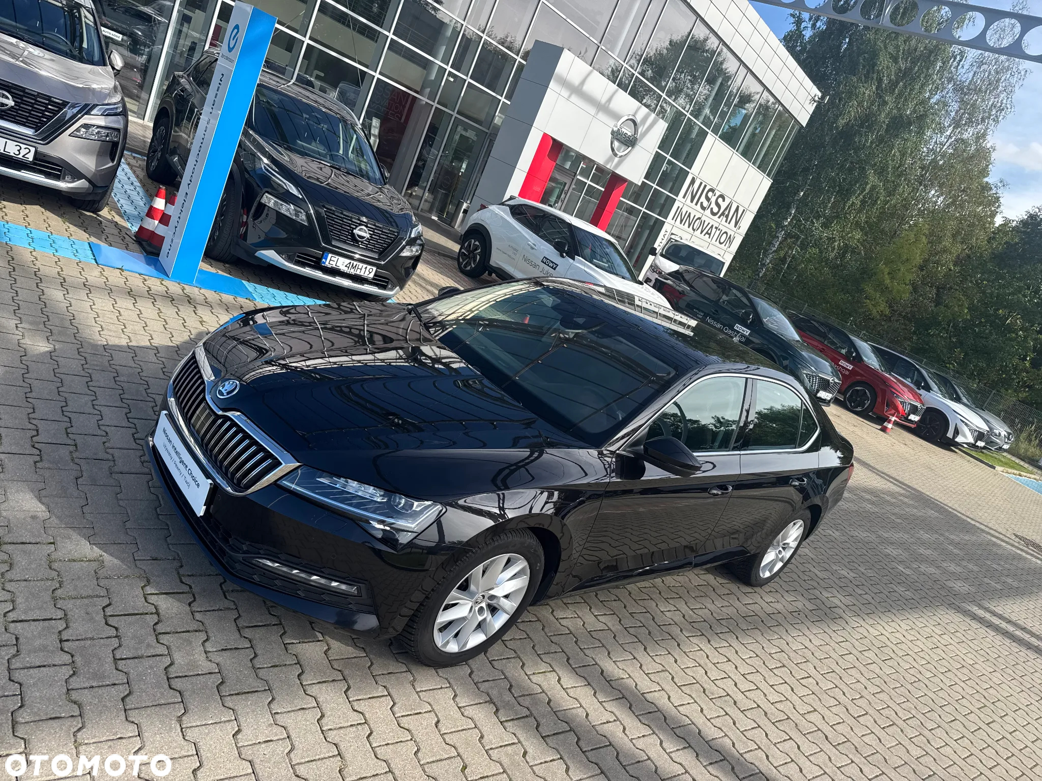 Skoda Superb 2.0 TDI SCR Ambition - 25