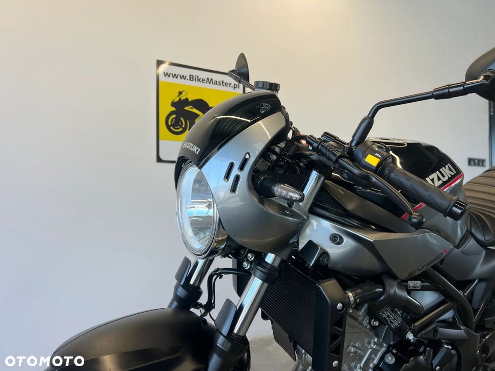 Suzuki SV - 10