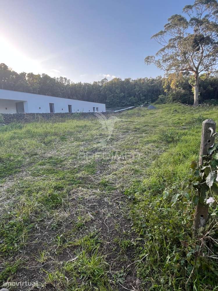 Terreno para construção - Grande imagem: 2/10