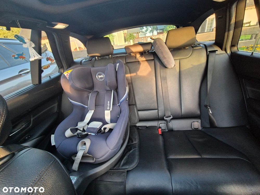 BMW Seria 3 318d - 8