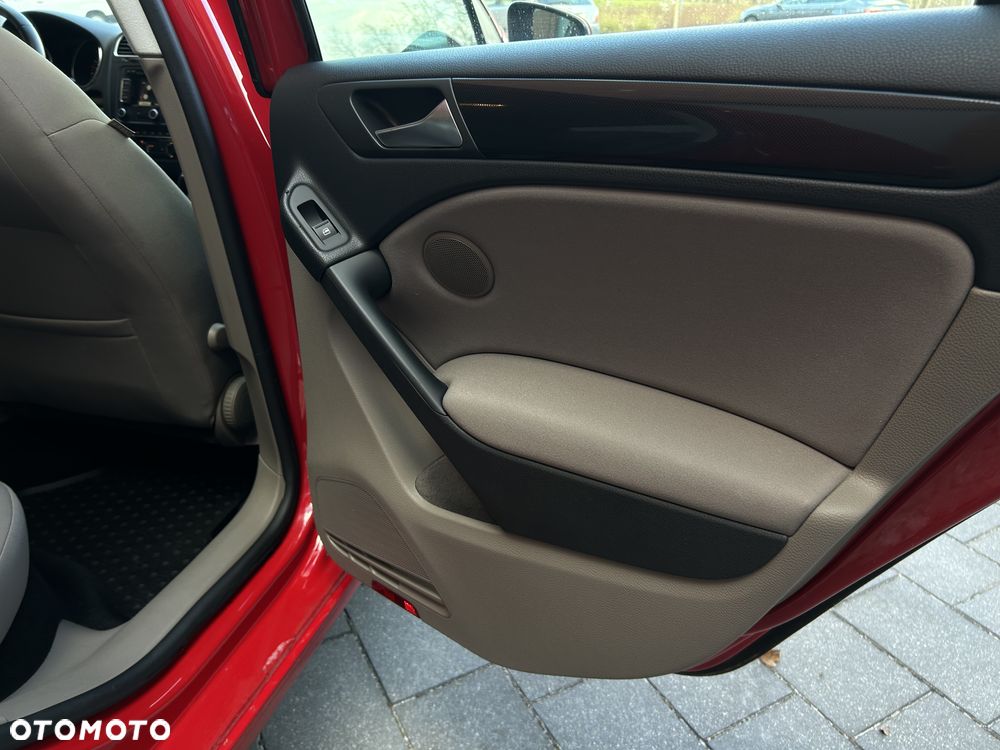 Volkswagen Golf 1.4 TSI Comfortline - 23