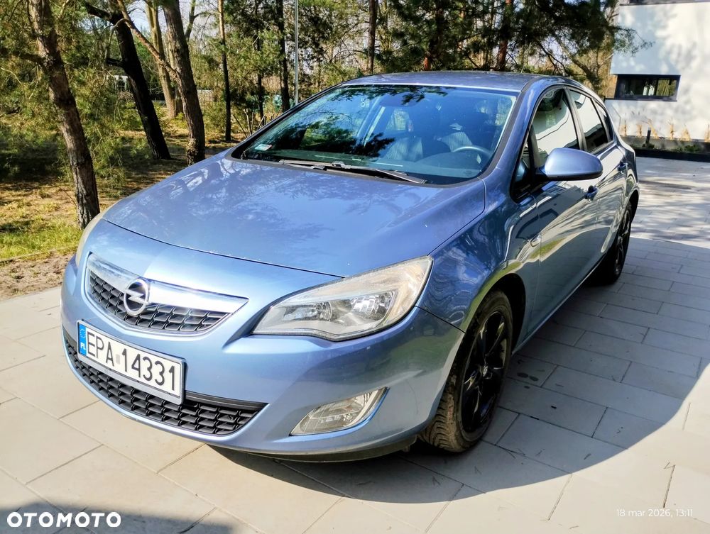 Opel Astra 1.4 Turbo Edition - 2