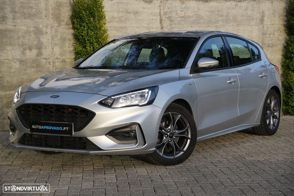 Ford Focus 1.0 EcoBoost MHEV ST-Line - 1